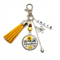Votre prénom - Porte clés ou bijou de sac "Une belle-fille extraordinaire" personnalisable