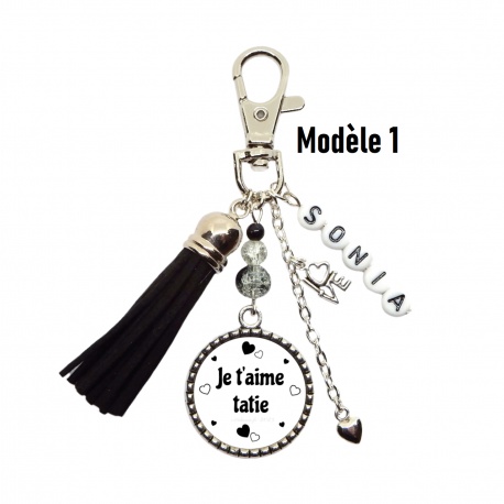 Porte clés ou bijou de sac "Je t'aime tatie" ou Je t'aime tatie de tout mon coeur personnalisable