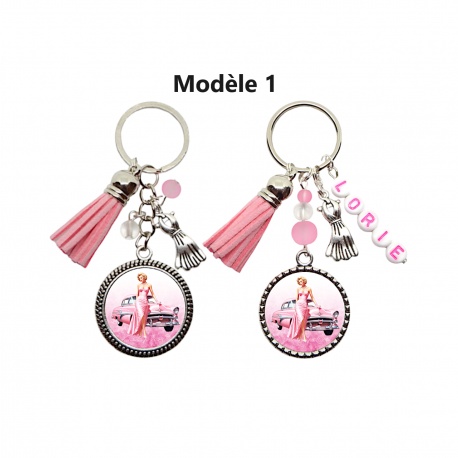 Porte clés ou Bijou de sac PIN-UP ton rose à personnaliser