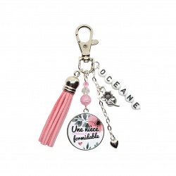 Porte clés ou bijou de sac "Une nièce formidable" personnalisable