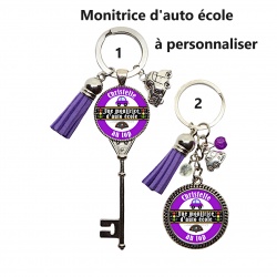 Porte clés Monitrice d'auto école au top à personnaliser
