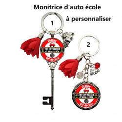 Porte clés Monitrice d'auto école qui déchire à personnaliser