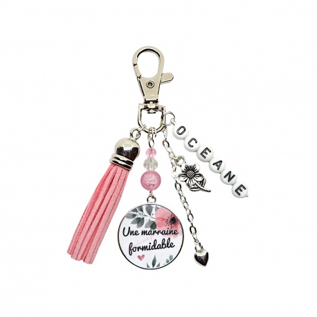 Porte clés ou bijou de sac "Une marraine formidable" personnalisable