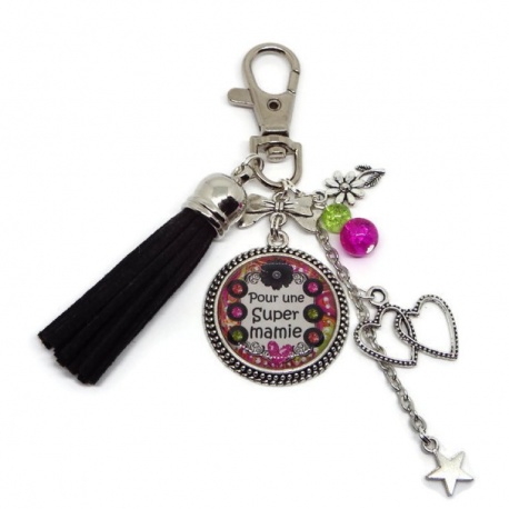 Porte clés ou bijou de sac "Pour une super mamie"