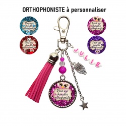 Porte clés ou bijou de sac "Pour une chouette Orthophoniste" personnalisable