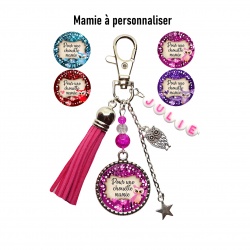 Porte clés ou bijou de sac Pour une chouette mamie personnalisable