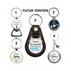 Porte clés, décapsuleur Futur tonton