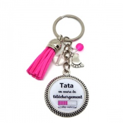 Porte clés future tata, "Tata en cours de téléchargement veuillez patienter"