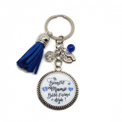 Porte clés future mamie "Bientôt mamie bébé t'aime déjà"