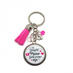 Porte clés future mamie "Bientôt mamie bébé t'aime déjà"
