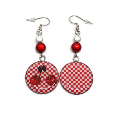 Boucle d'oreille cerise asymétrique