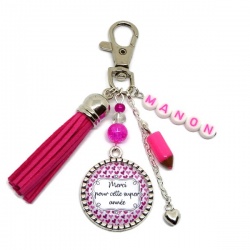 Porte clés ou bijou de sac "Merci pour cette super année" personnalisable avec le prénom de votre choix